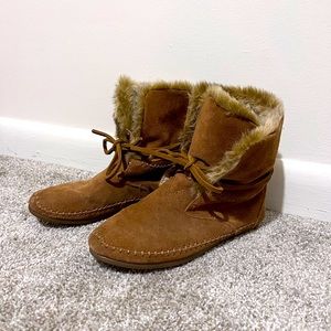 Toms Boots Fur-lined Moccasin